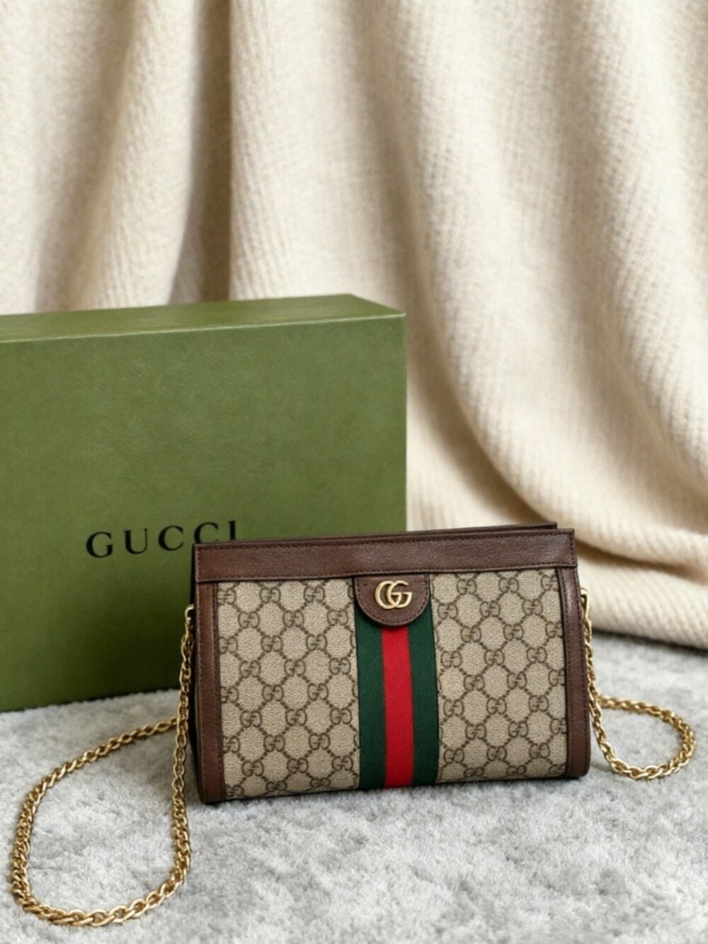 Gucci Ophidia Medium Chain Shoulder Bag